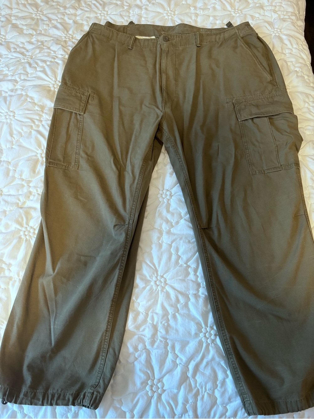 Ralph Lauren Olive Cargo Pants with Side Pockets